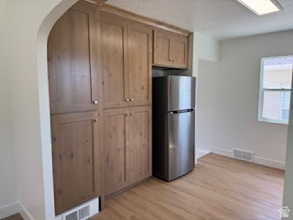 Photo of 263 E CENTER ST, Spanish Fork, UT 84660 (MLS # 2154250)