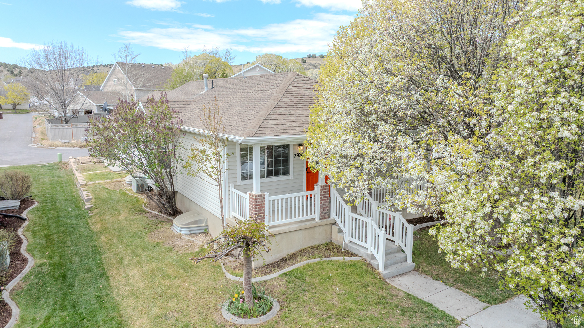 ASH POINT AT SADDLE ROCK RANCH - Residential