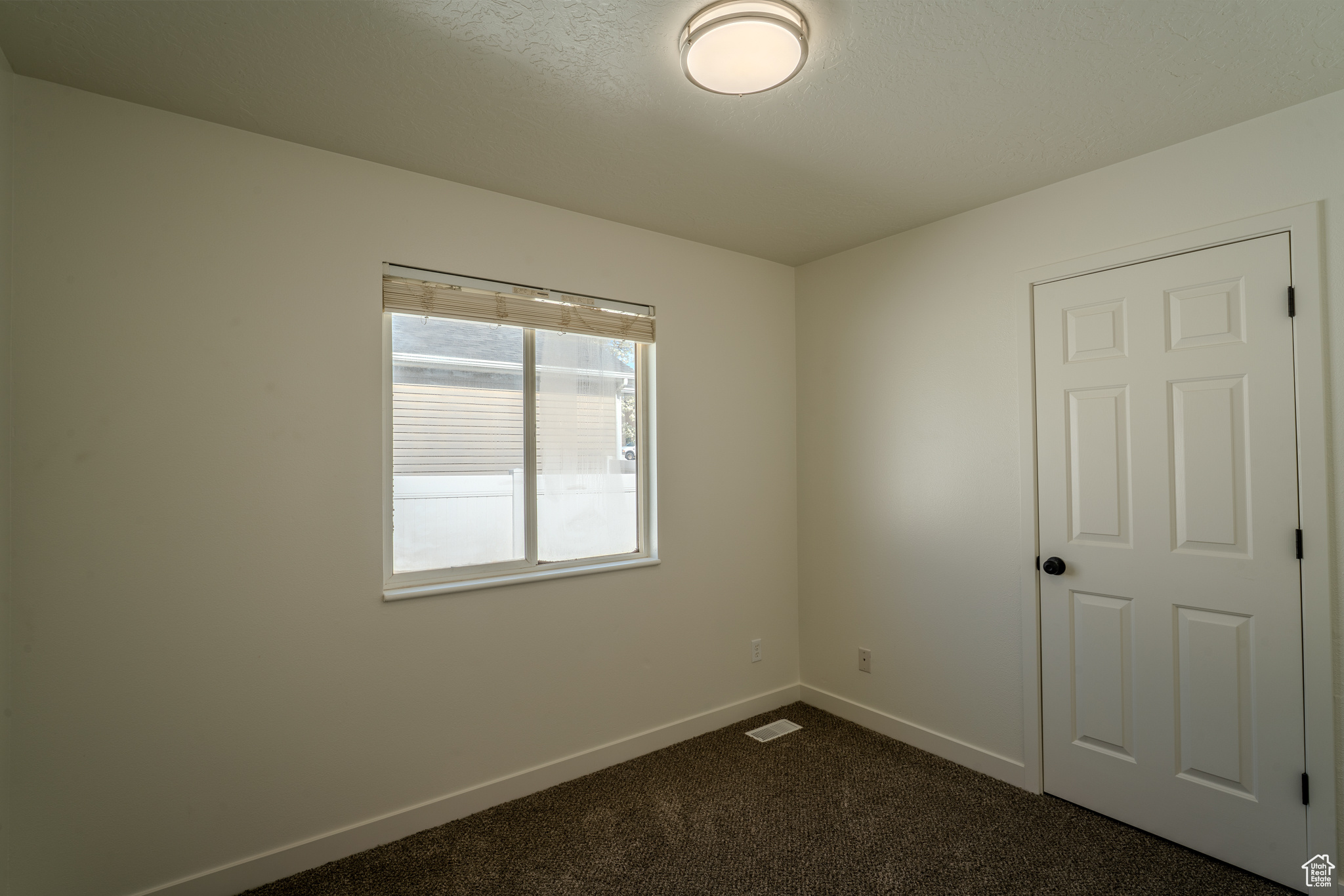 ASH POINT AT SADDLE ROCK RANCH - Residential