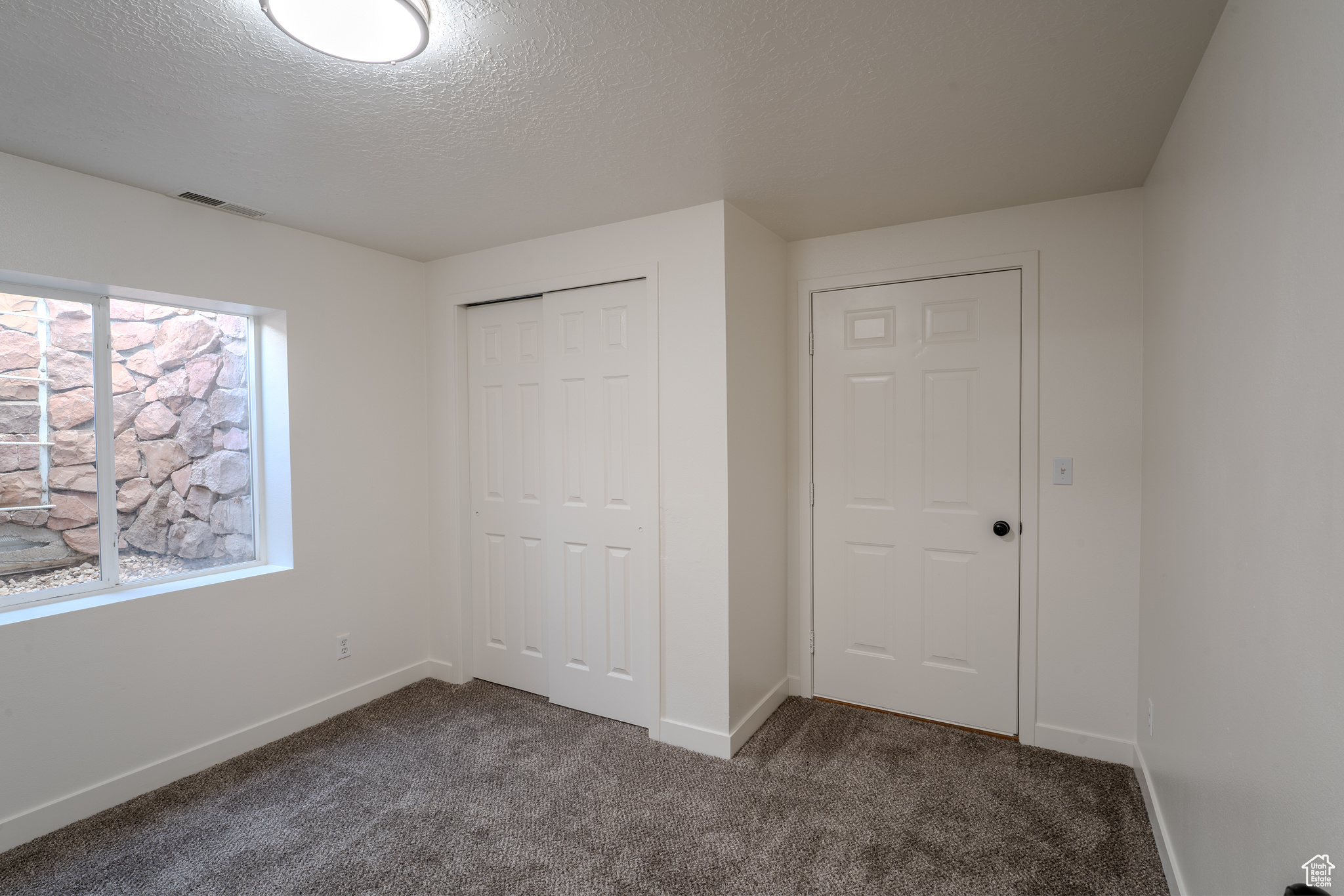ASH POINT AT SADDLE ROCK RANCH - Residential