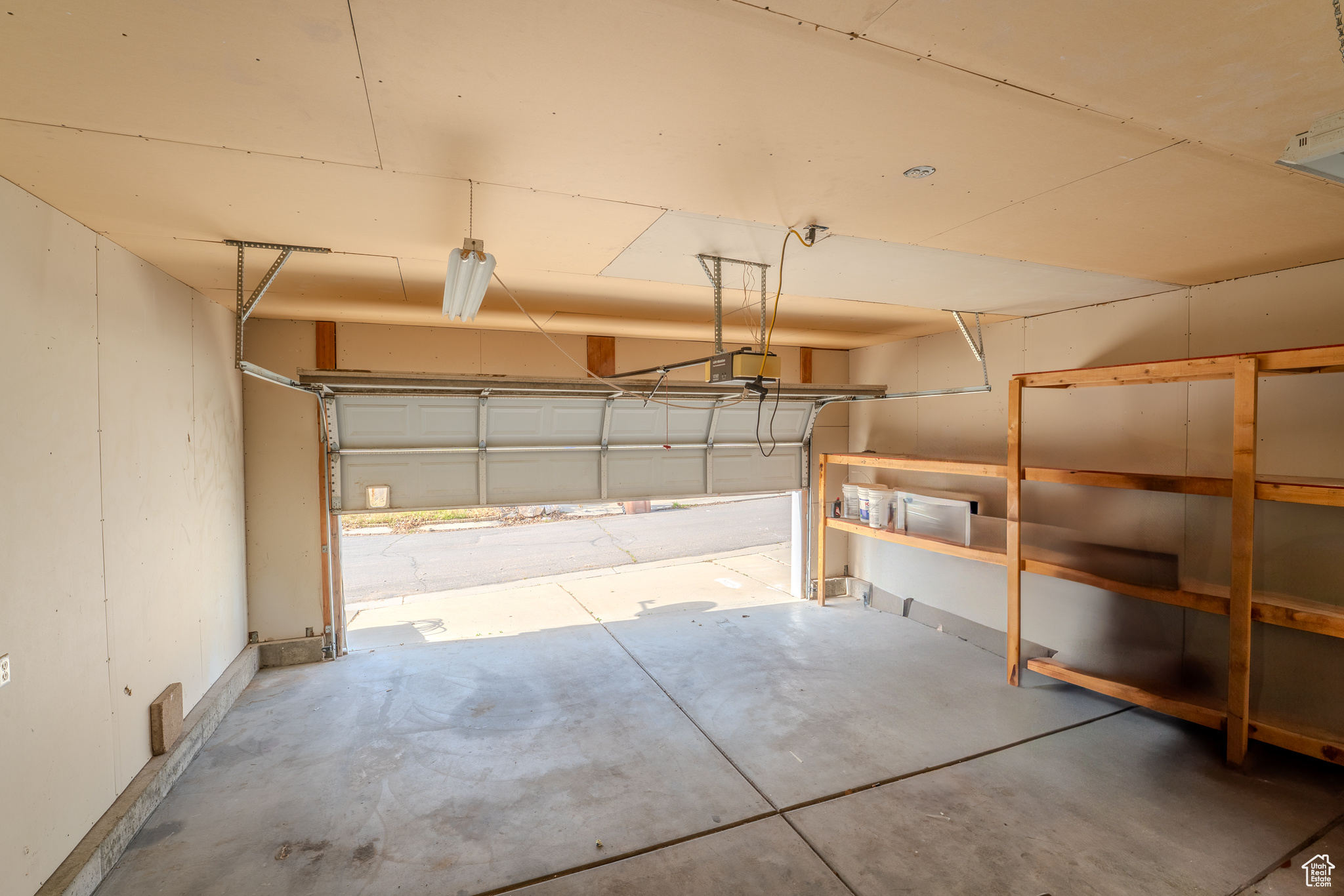 ASH POINT AT SADDLE ROCK RANCH - Residential