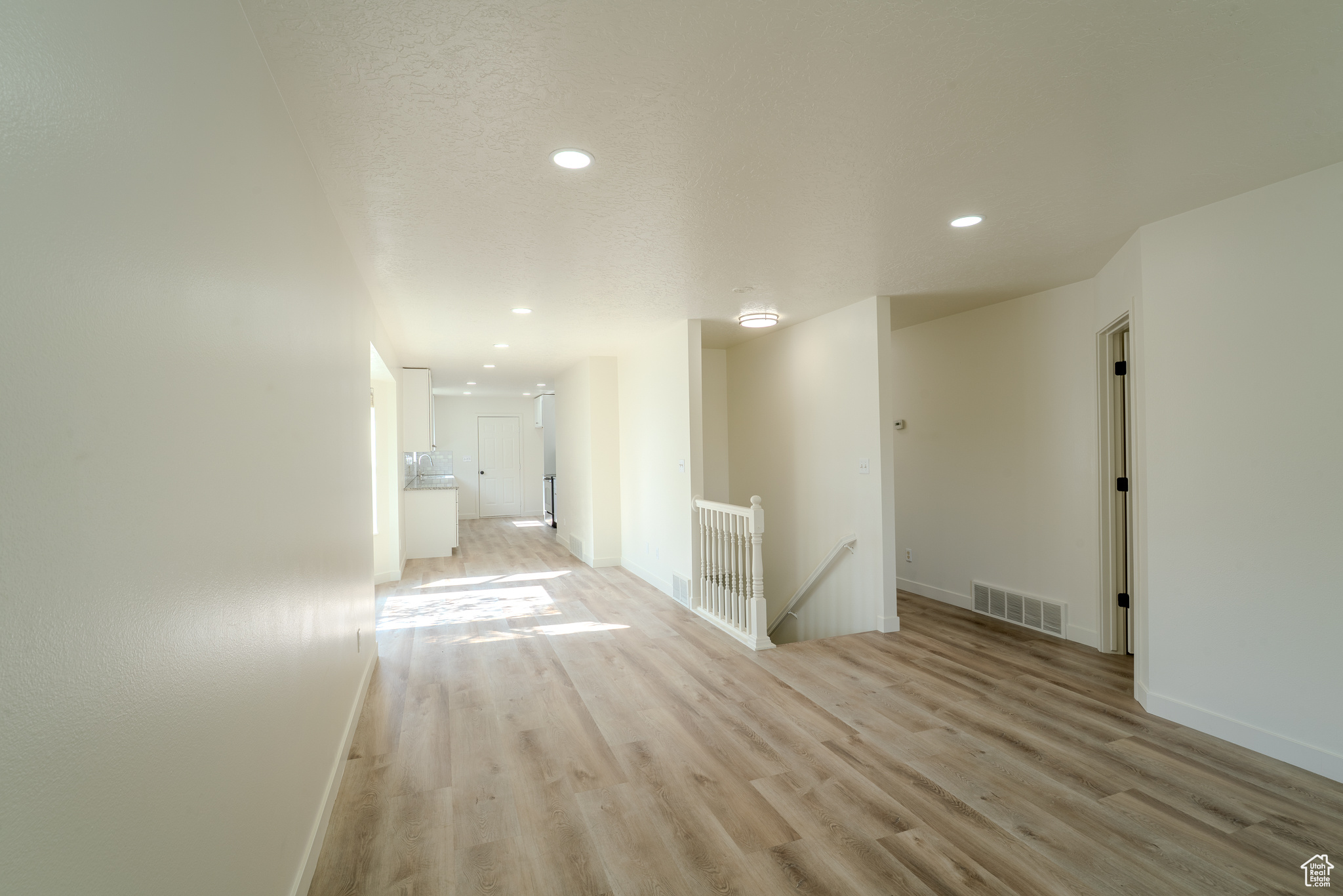 ASH POINT AT SADDLE ROCK RANCH - Residential