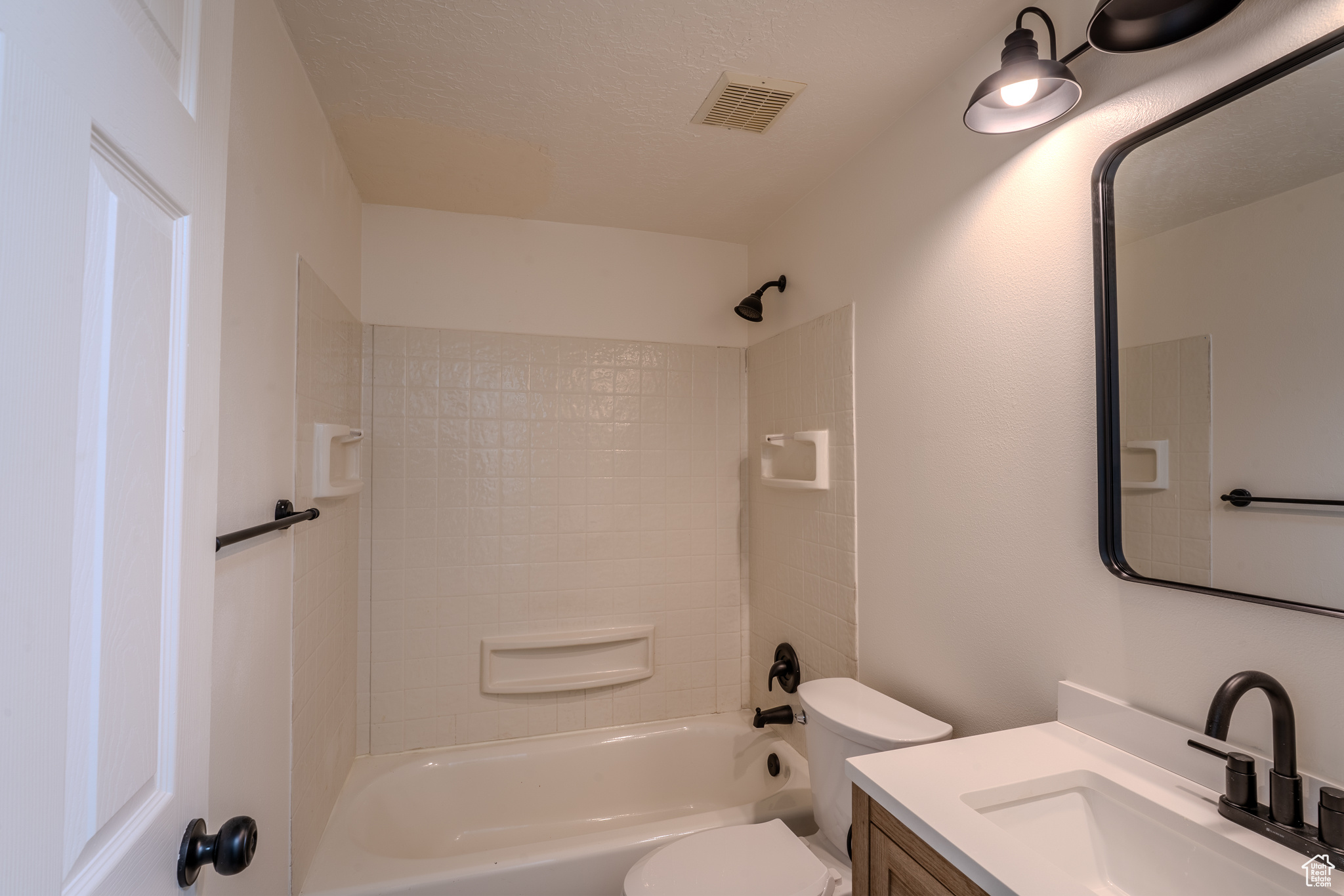 ASH POINT AT SADDLE ROCK RANCH - Residential