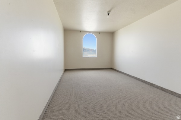 SPRING ACRES - Residential