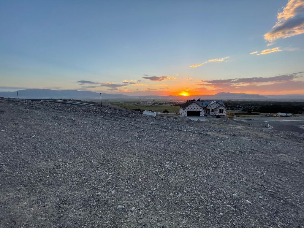 Photo of 738 S 1150 E #9, Smithfield, UT 84335 (MLS # 2131685)