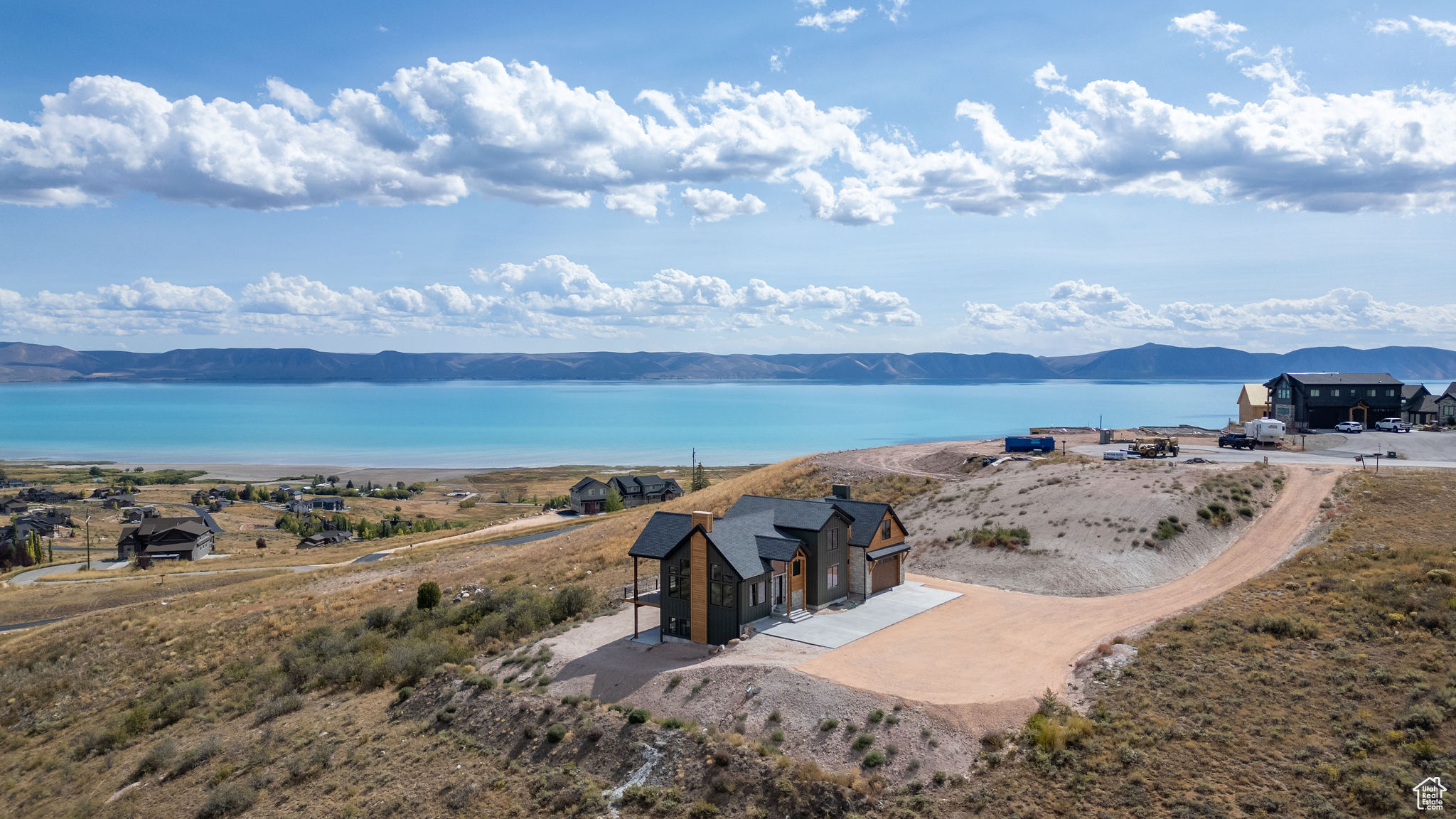 THE KNOLL AT THE RESERVE - Residential