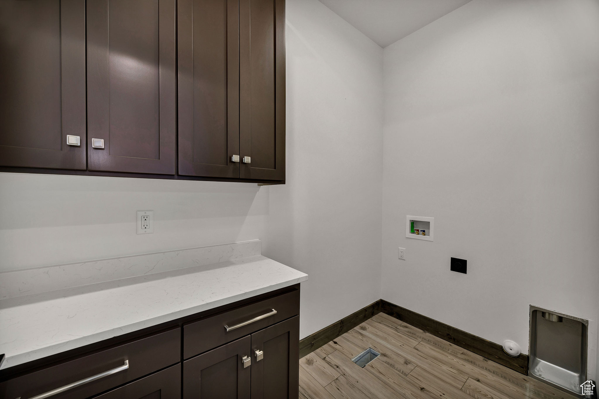 THE KNOLL AT THE RESERVE - Residential