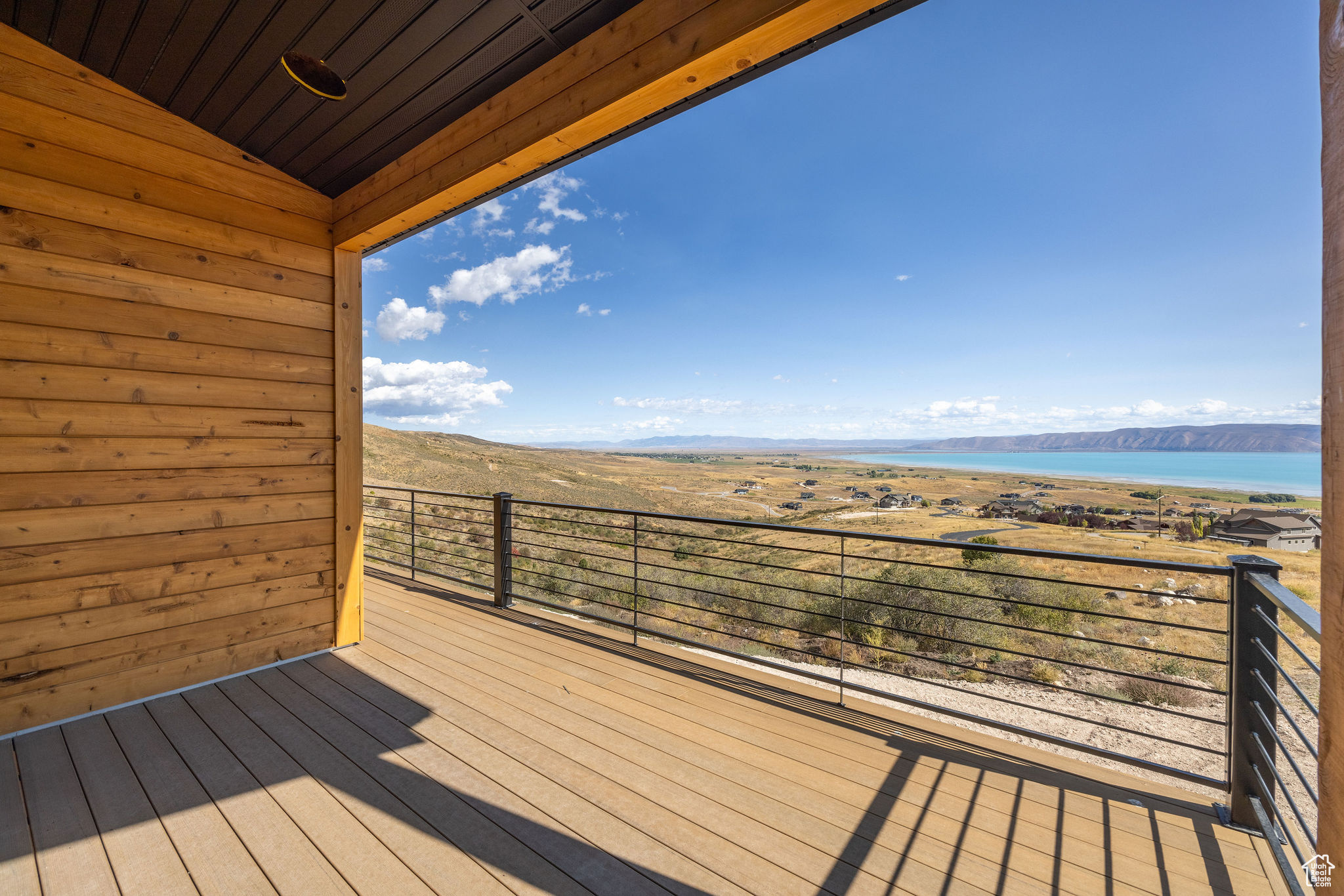 THE KNOLL AT THE RESERVE - Residential