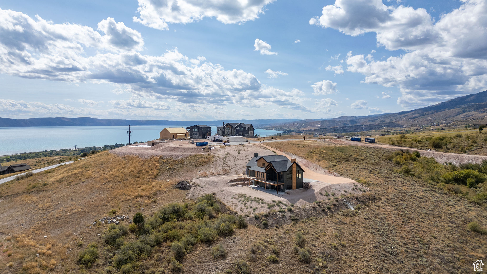 THE KNOLL AT THE RESERVE - Residential