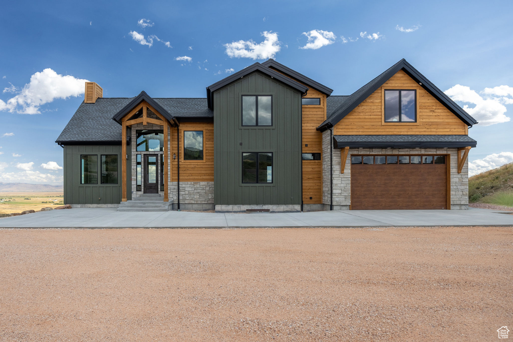 THE KNOLL AT THE RESERVE - Residential