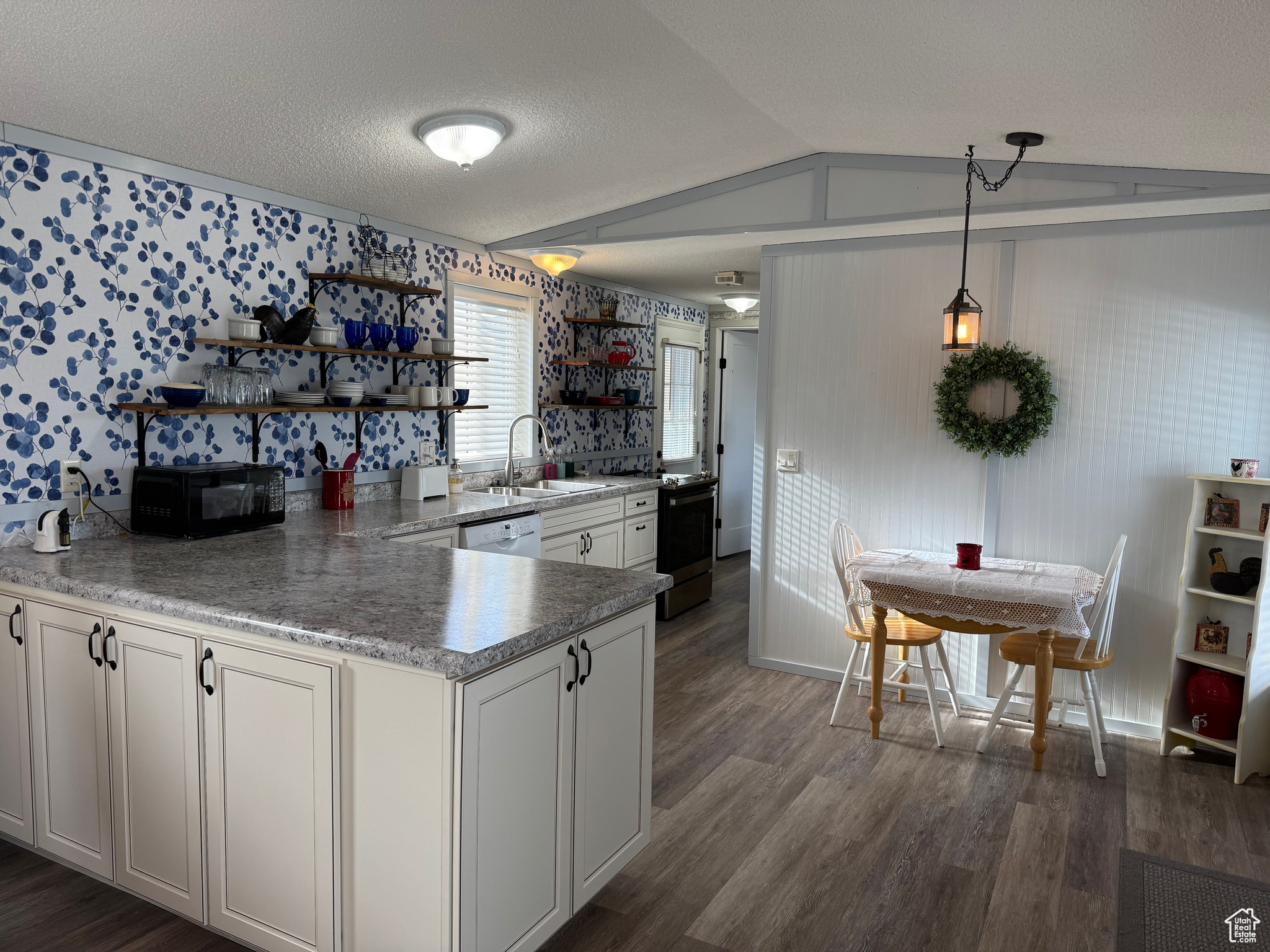 972 E Ridgeway Loop #228, Garden City, Utah image 4