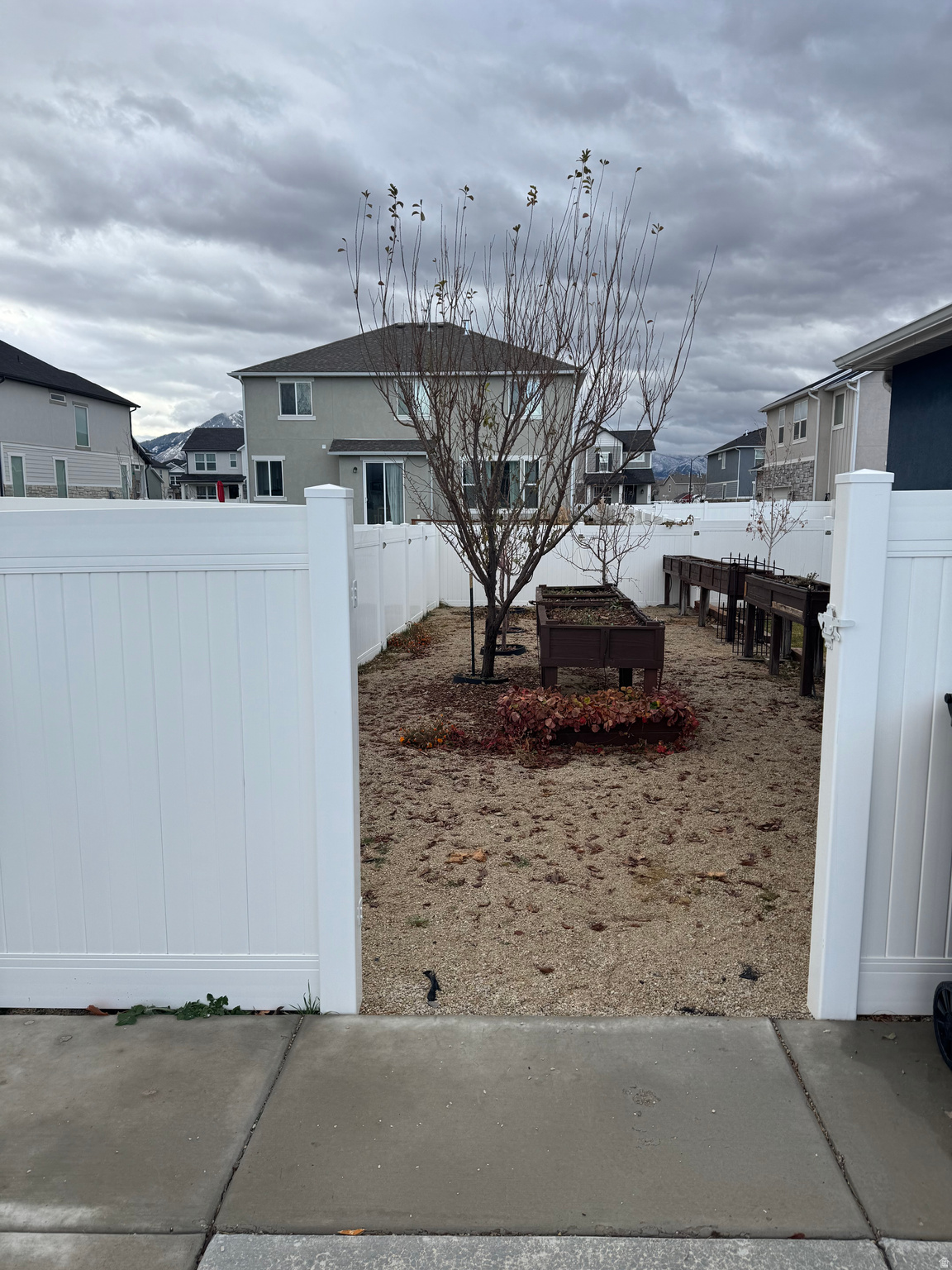 ANTHEM WEST - Residential