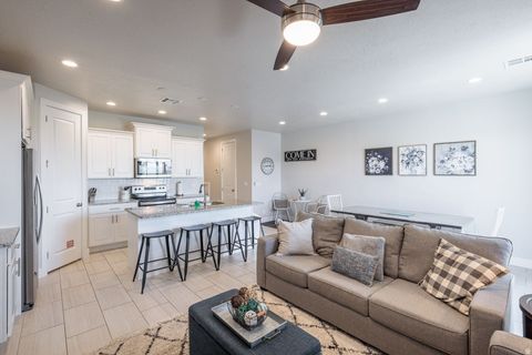 Tiny photo for 4845 N FISHERS WAY, Saint George, UT 84770 (MLS # 2129410)