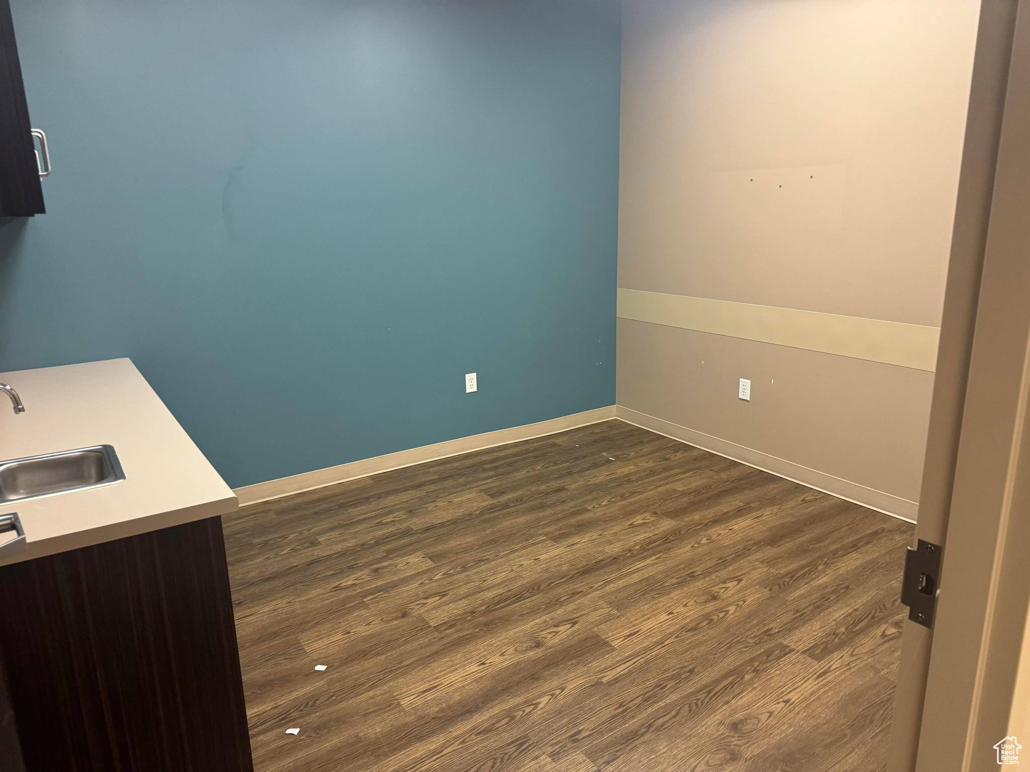 HIGHLAND - Commercial Lease