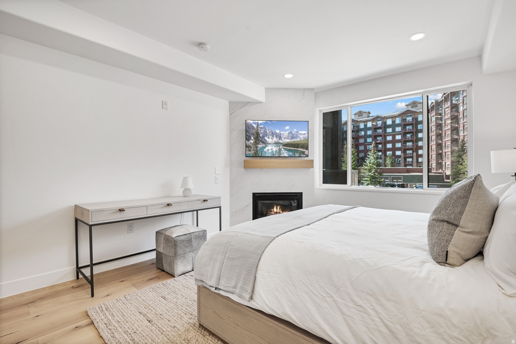 SILVERADO LODGE CONDOMINIUM - Residential