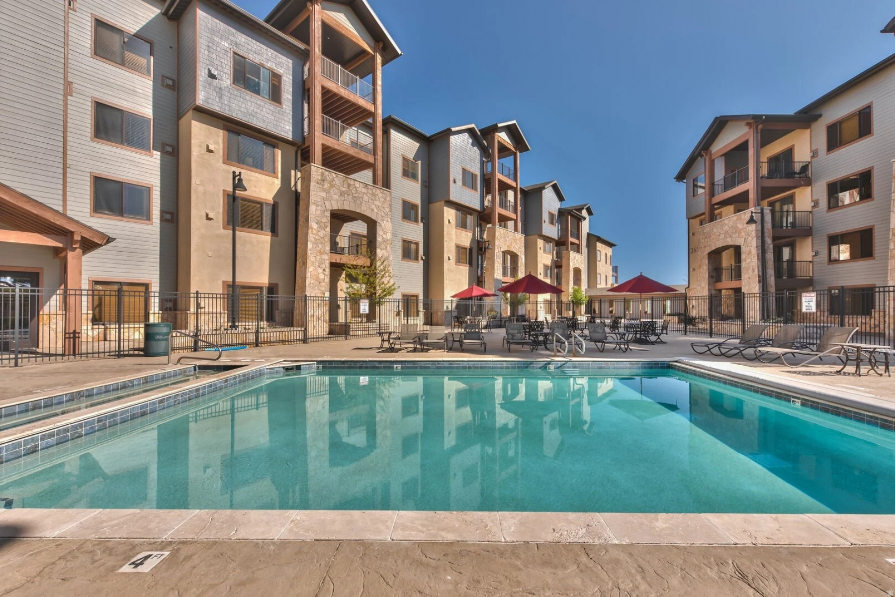 SILVERADO LODGE CONDOMINIUM - Residential