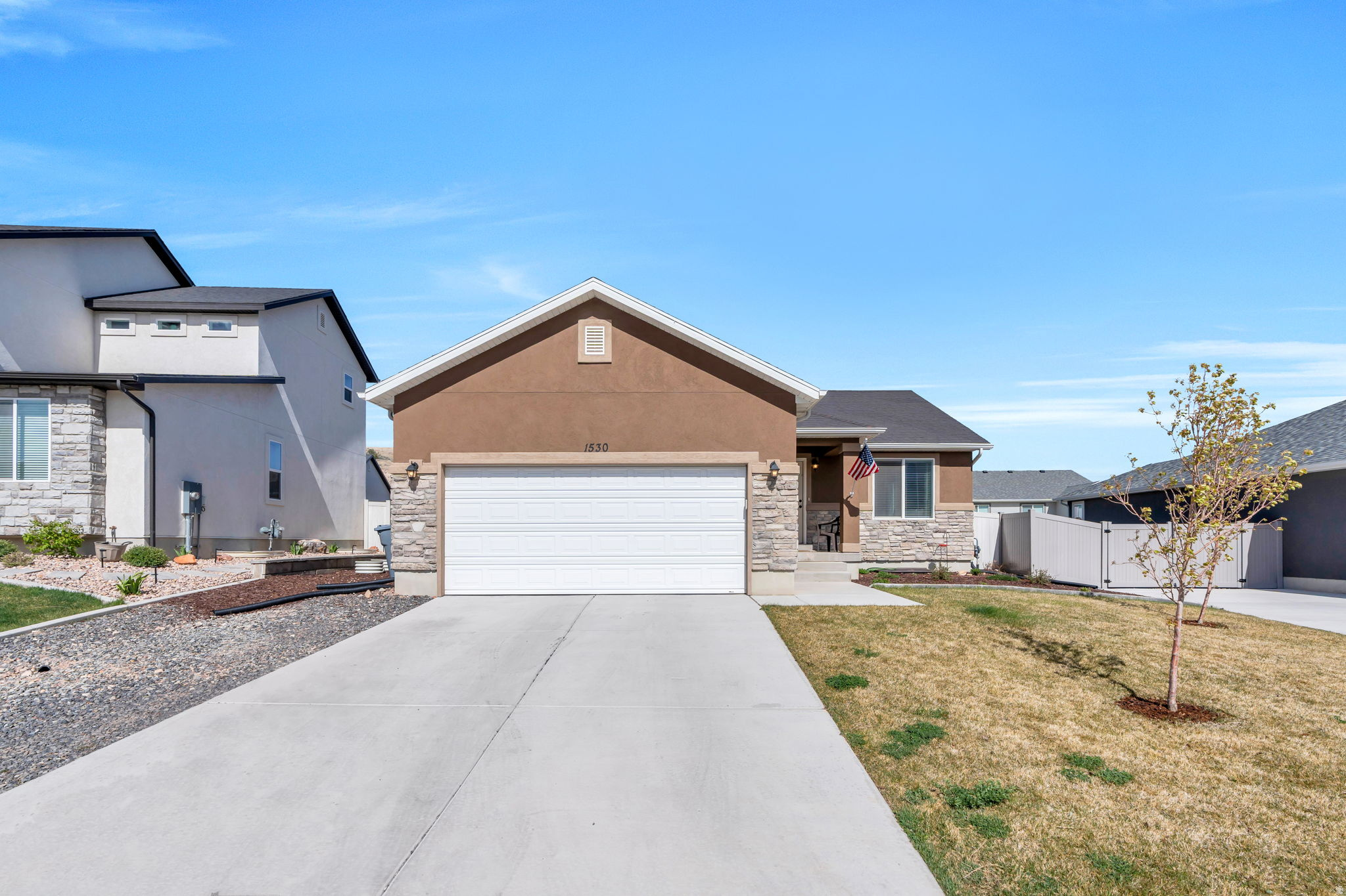 THE HILLS AT SUMMIT RIDGE - Residential