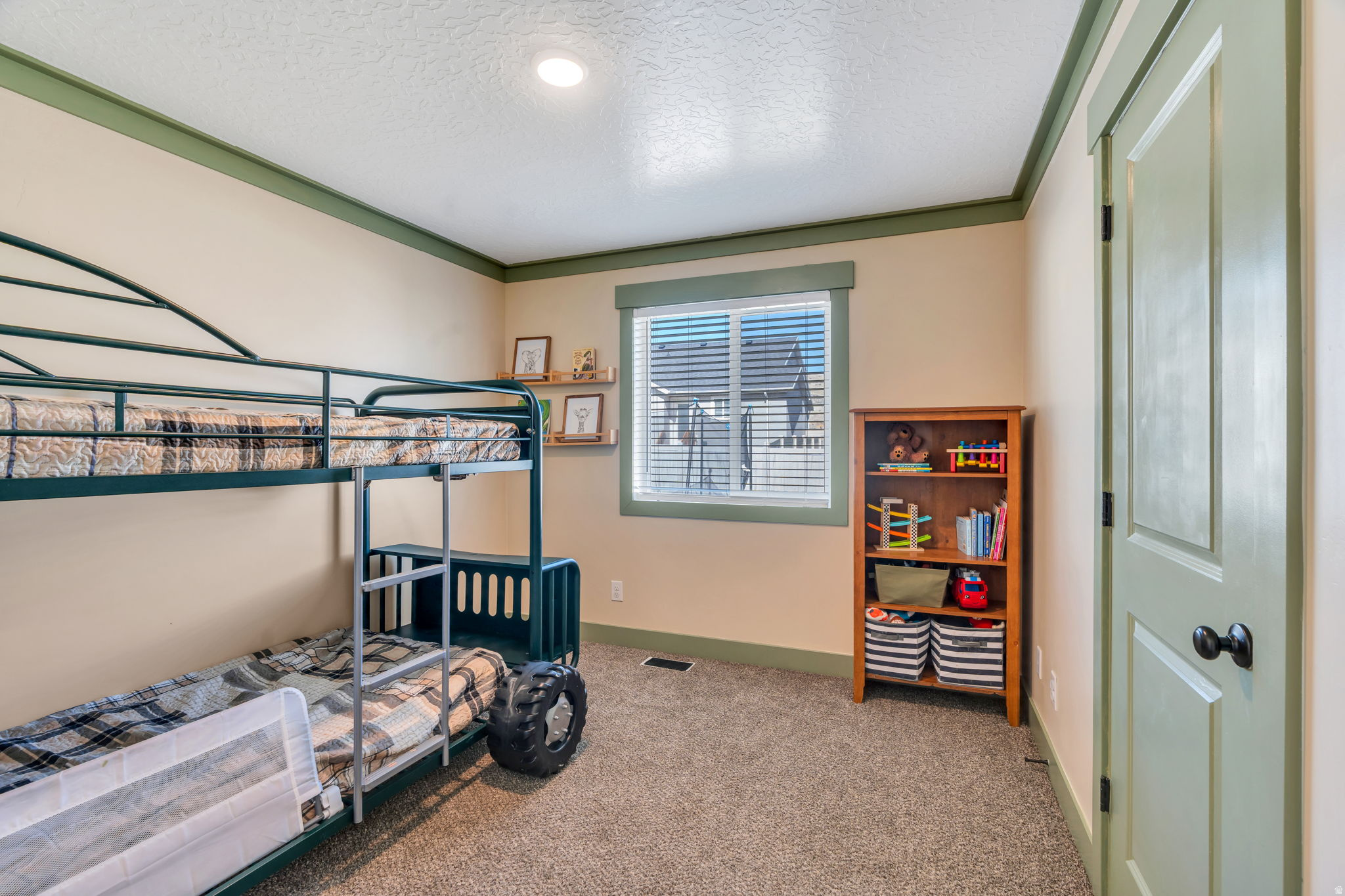 THE HILLS AT SUMMIT RIDGE - Residential