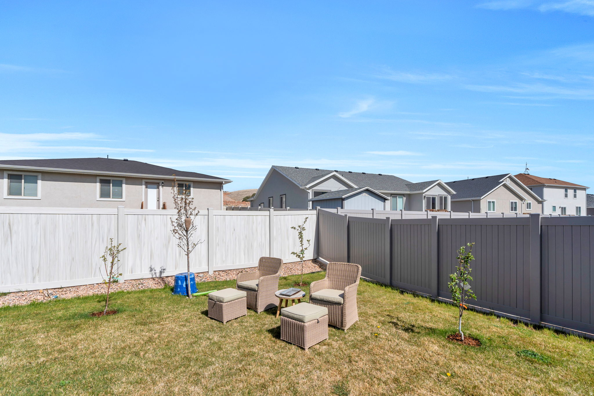 THE HILLS AT SUMMIT RIDGE - Residential