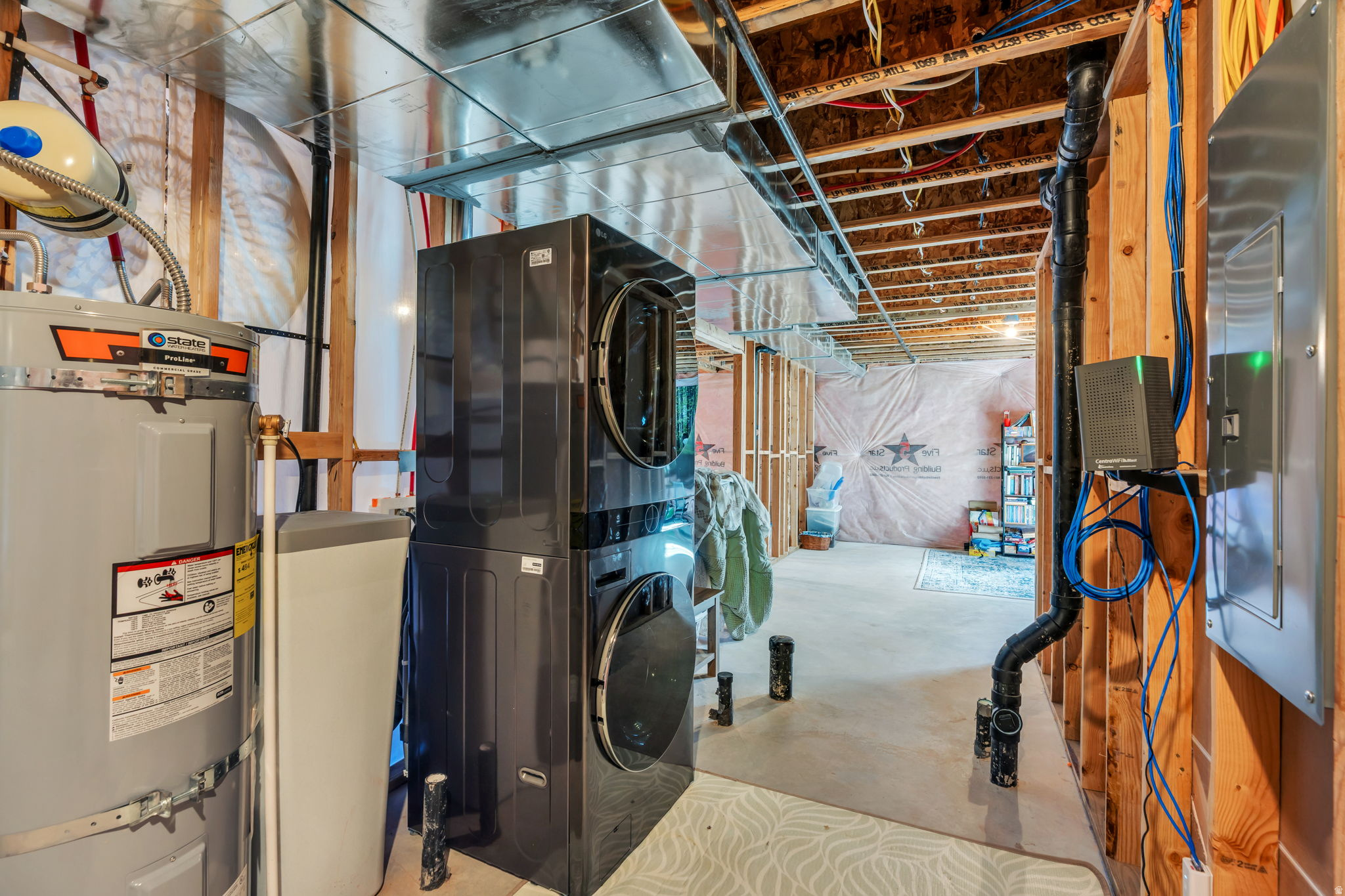 THE HILLS AT SUMMIT RIDGE - Residential