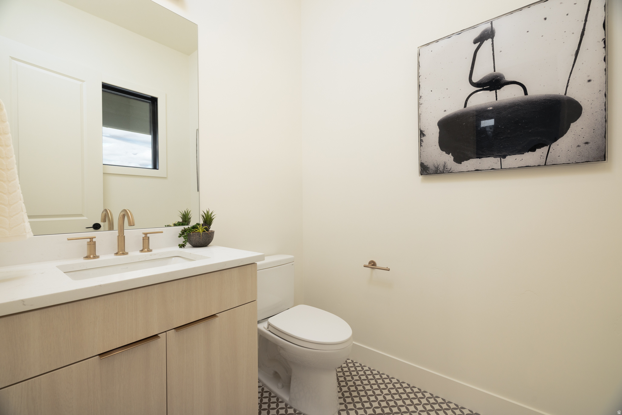 HIDEOUT CANYON - Residential