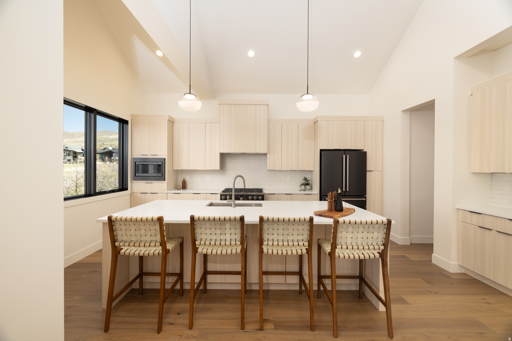 HIDEOUT CANYON - Residential