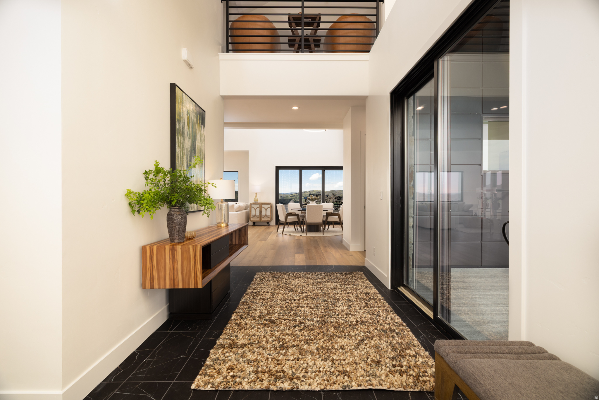 HIDEOUT CANYON - Residential