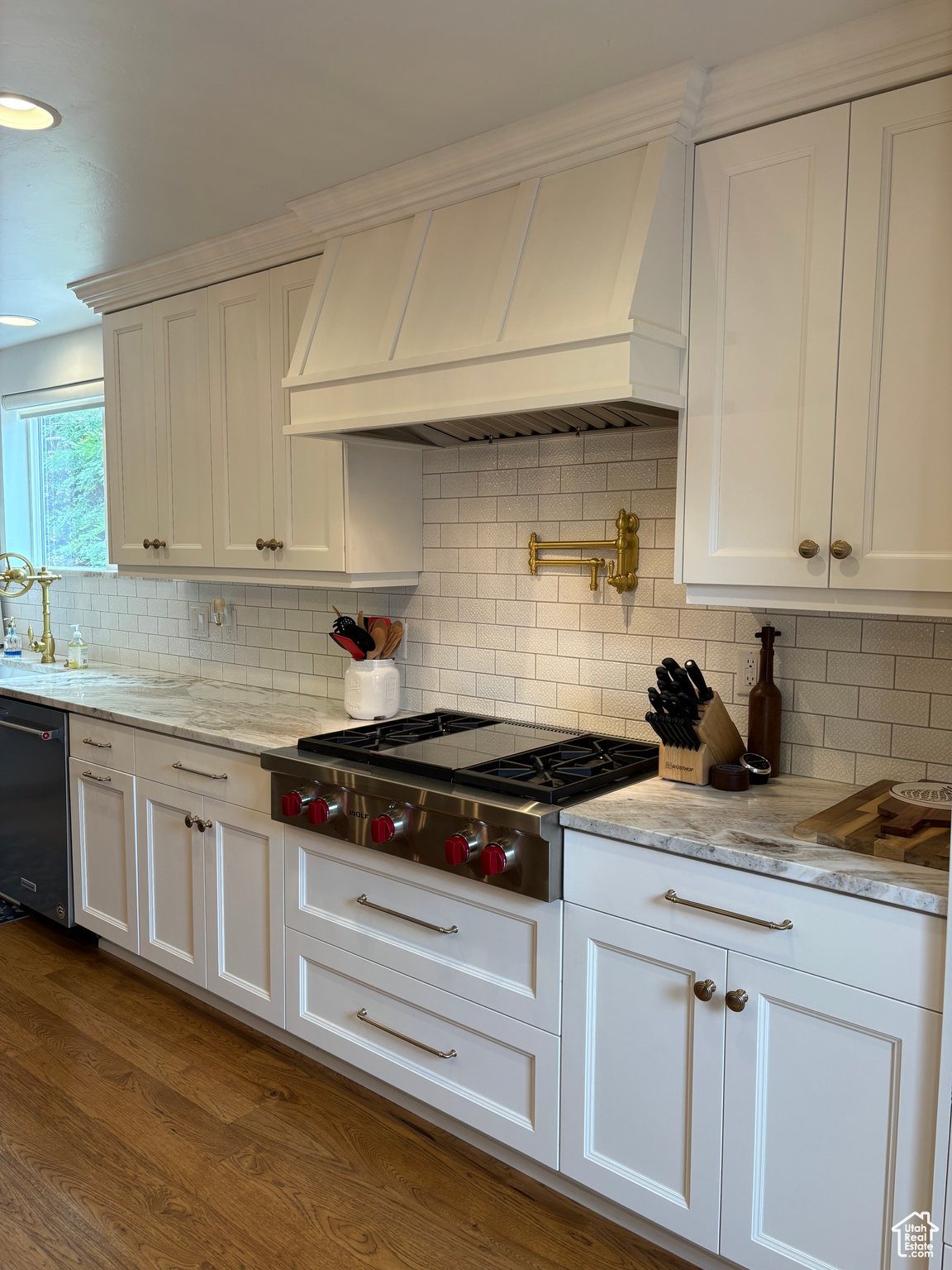 SUNNYSIDE HEIGHTS - Residential