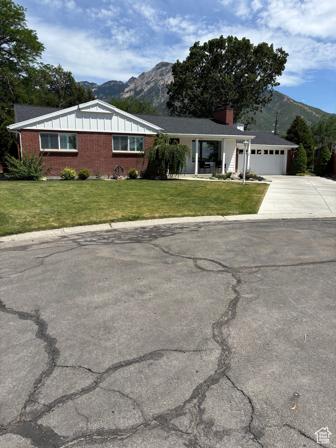 SUNNYSIDE HEIGHTS - Residential