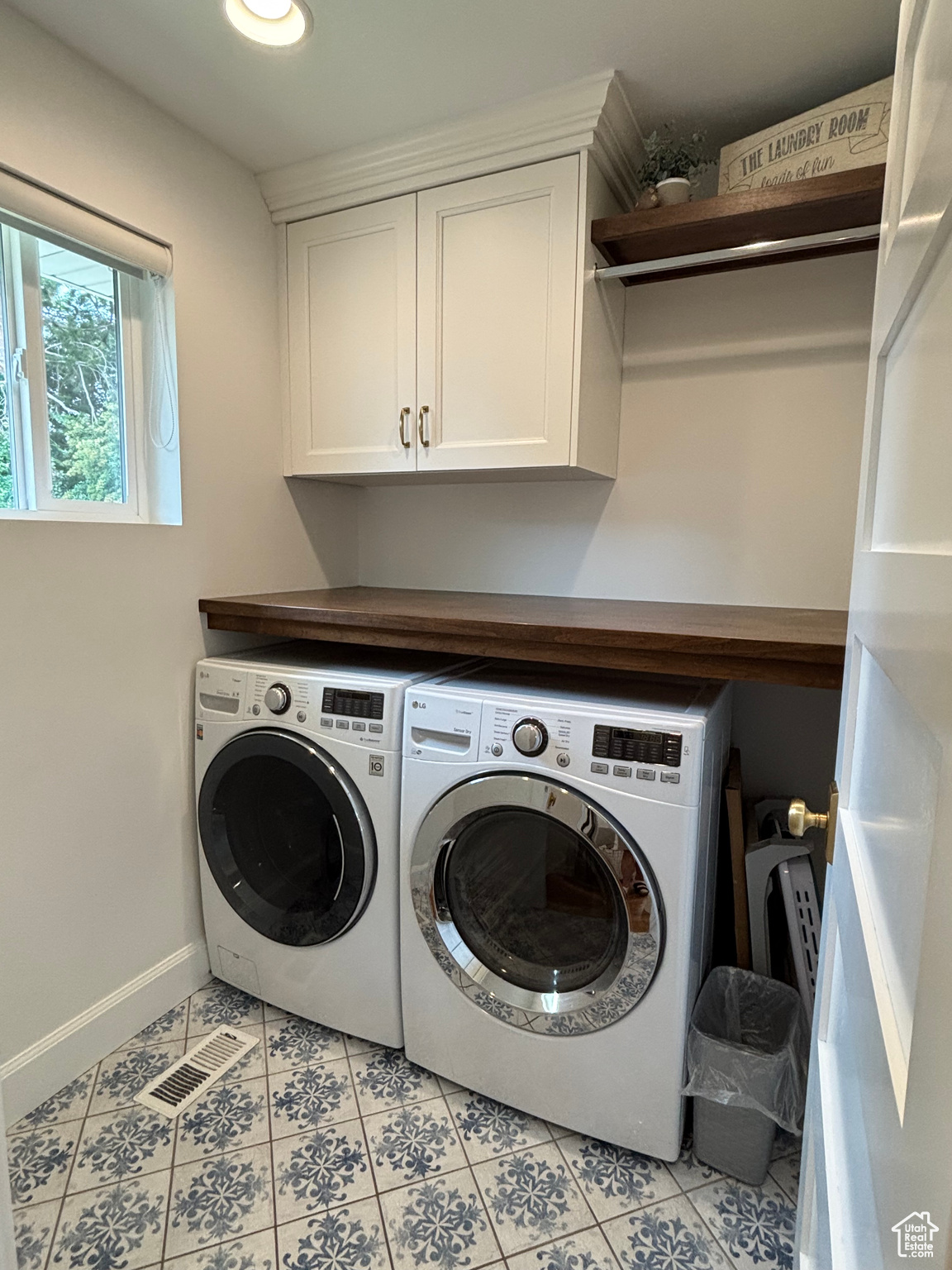 SUNNYSIDE HEIGHTS - Residential