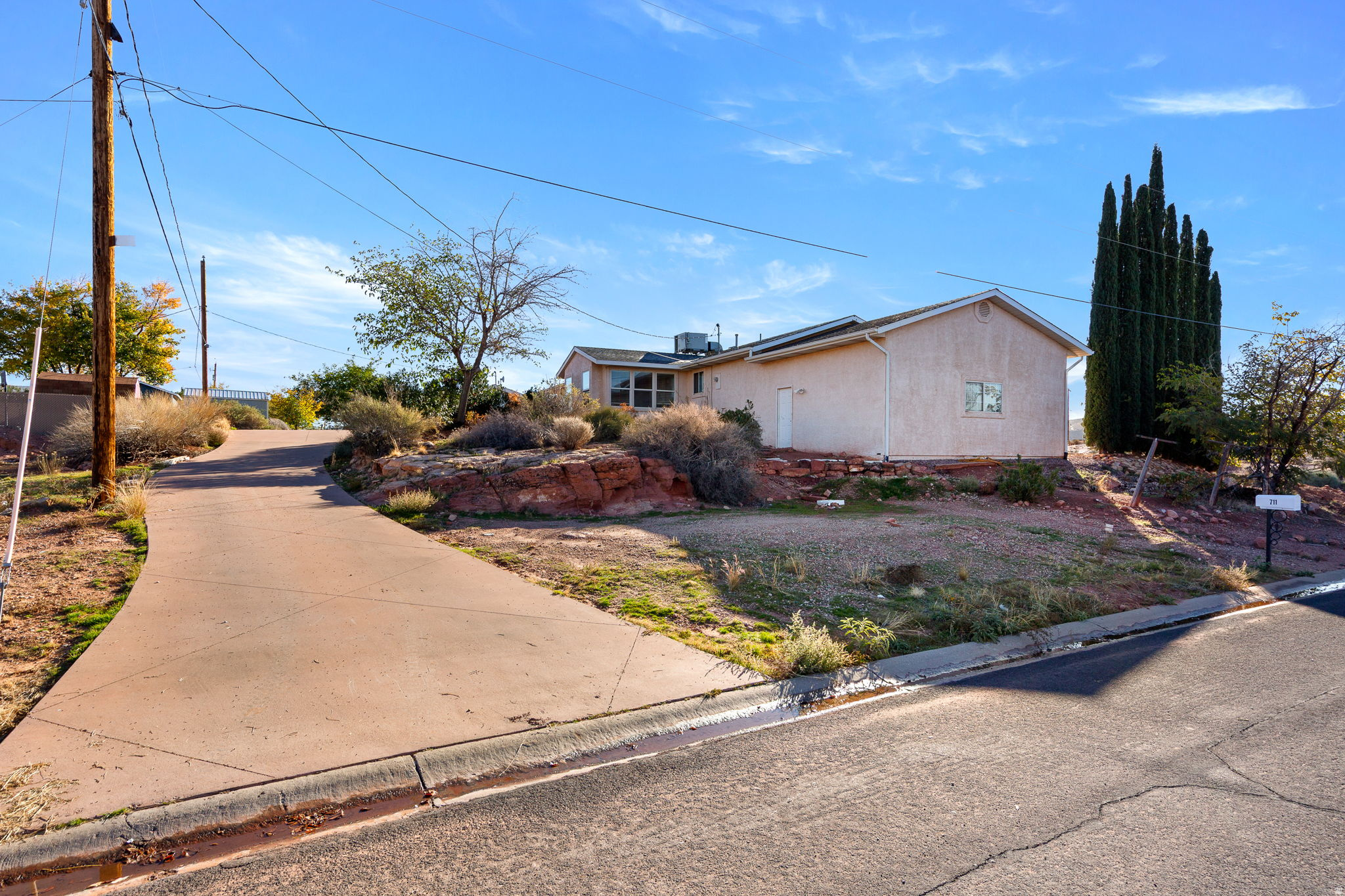 WASHINGTON EST & AMD LOTS 31 32 33 - Residential