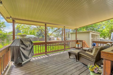 Tiny photo for 1498 E MOUNT MANOR CIR, Cottonwood Heights, UT 84121 (MLS # 2151690)