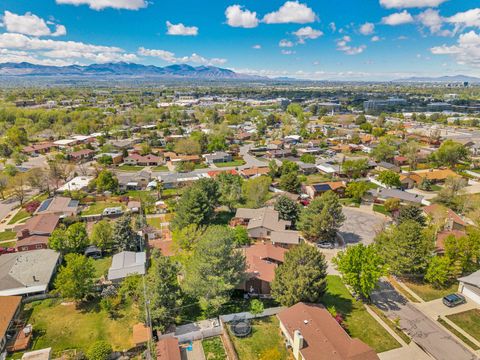Tiny photo for 1498 E MOUNT MANOR CIR, Cottonwood Heights, UT 84121 (MLS # 2151690)