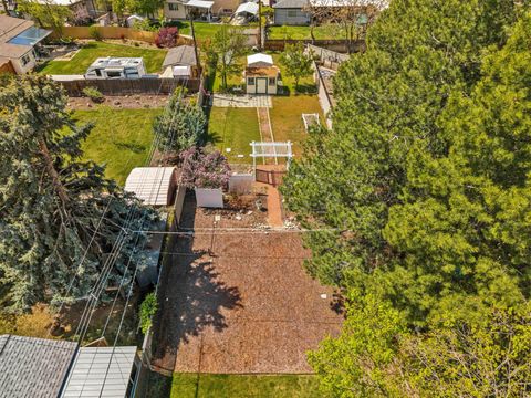 Tiny photo for 1498 E MOUNT MANOR CIR, Cottonwood Heights, UT 84121 (MLS # 2151690)