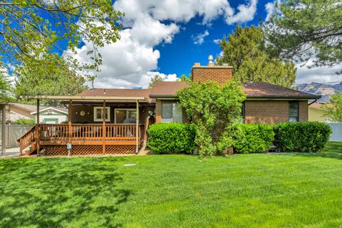 Tiny photo for 1498 E MOUNT MANOR CIR, Cottonwood Heights, UT 84121 (MLS # 2151690)