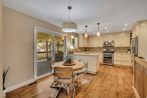 Tiny photo for 1498 E MOUNT MANOR CIR, Cottonwood Heights, UT 84121 (MLS # 2151690)