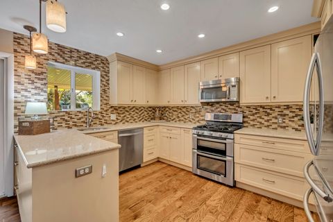 Tiny photo for 1498 E MOUNT MANOR CIR, Cottonwood Heights, UT 84121 (MLS # 2151690)