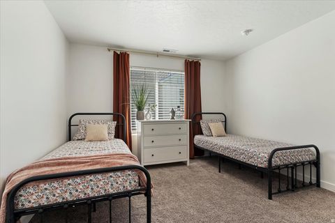 Tiny photo for 1195 W HIDDEN SPRING DR, Santaquin, UT 84655 (MLS # 2146282)