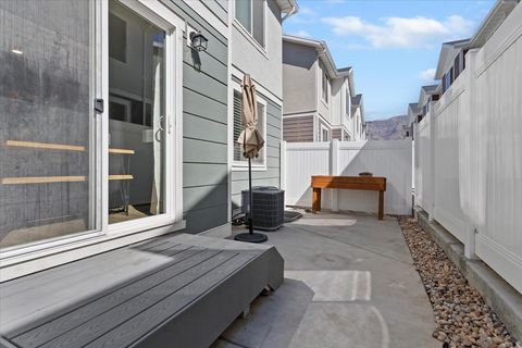 Tiny photo for 1195 W HIDDEN SPRING DR, Santaquin, UT 84655 (MLS # 2146282)