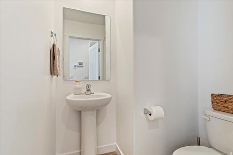 Tiny photo for 1195 W HIDDEN SPRING DR, Santaquin, UT 84655 (MLS # 2146282)