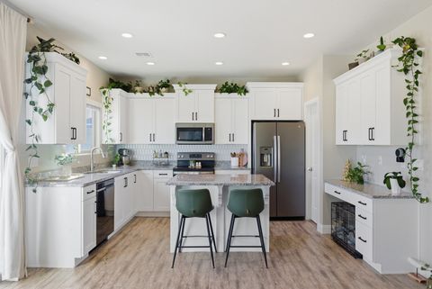 Tiny photo for 1001 W CURLY HOLLOW DR #80, Saint George, UT 84770 (MLS # 2126723)