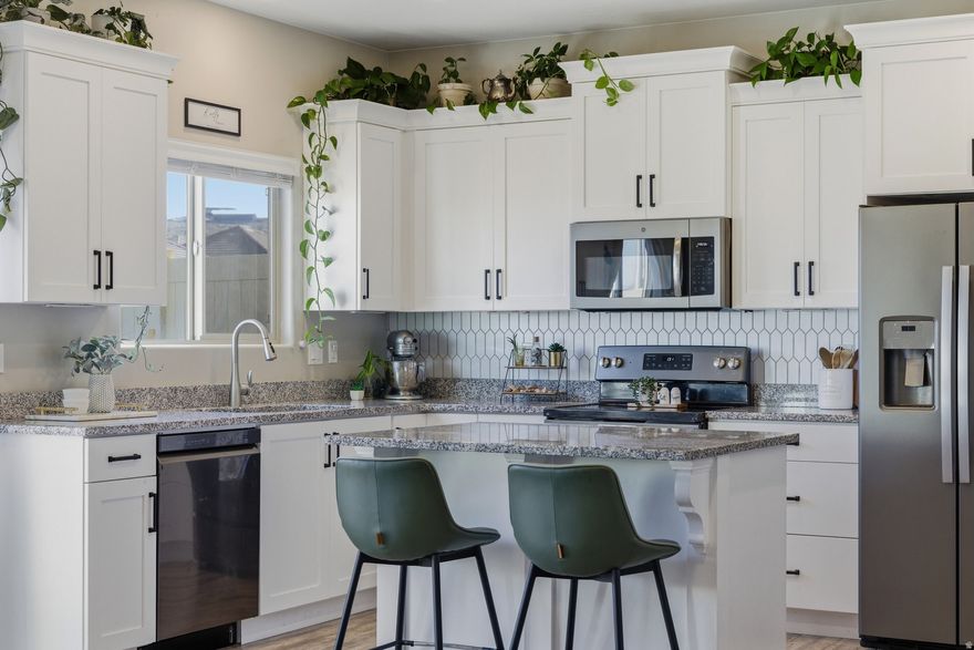 Super cute townhome in great location. Nice amenities. Perfect for first-time home buyer, vacation home or rental. End unit provides extra light and privacy.