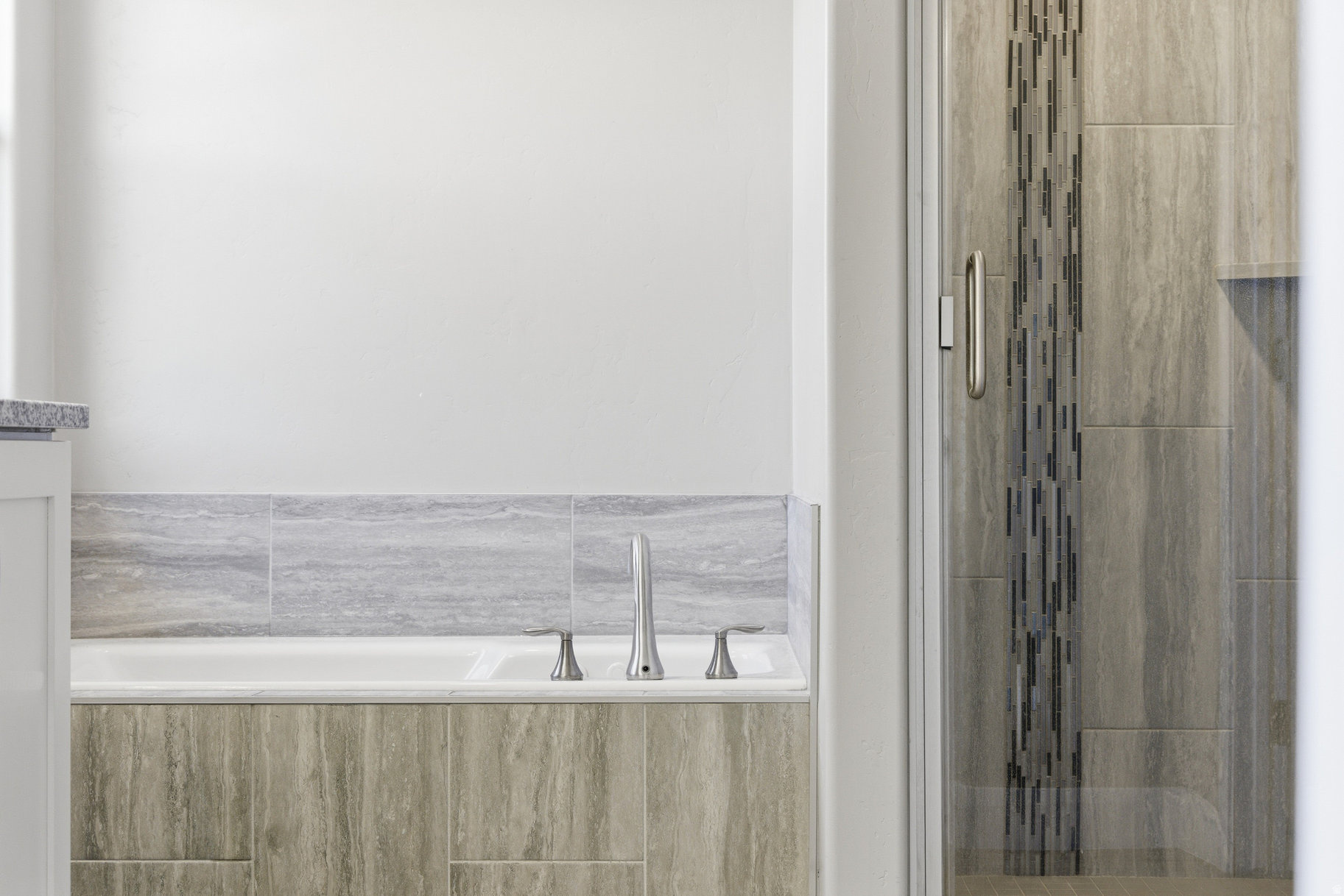 BLACKHAWK TOWNHOMES - Residential