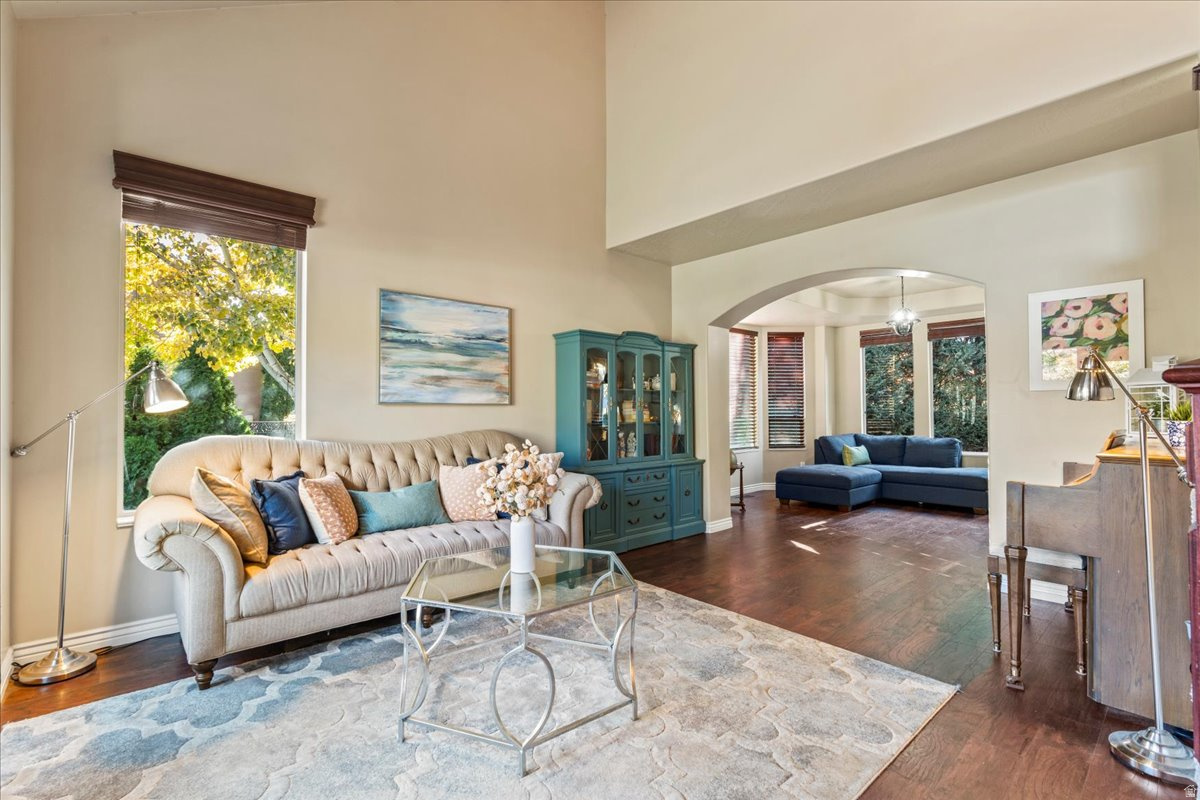 MIDAS CREEK ESTATES - Residential