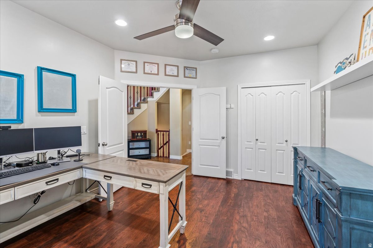 MIDAS CREEK ESTATES - Residential