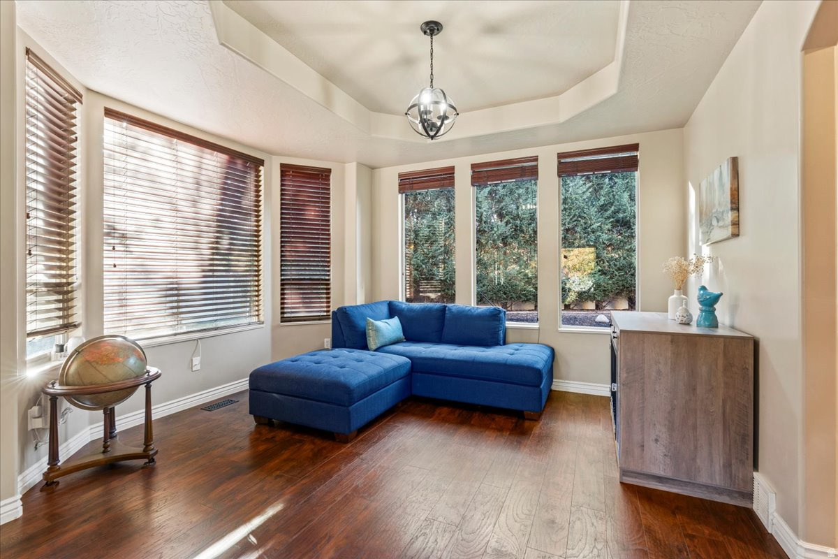 MIDAS CREEK ESTATES - Residential