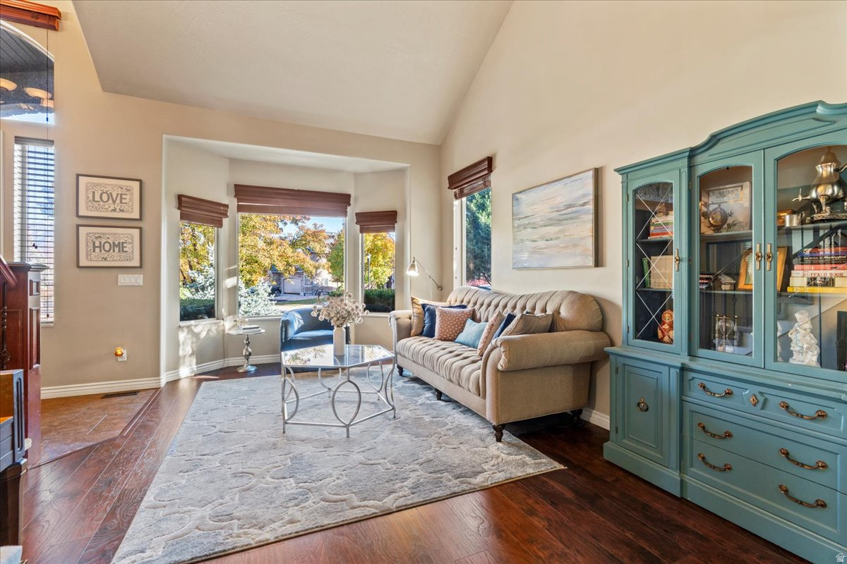 MIDAS CREEK ESTATES - Residential