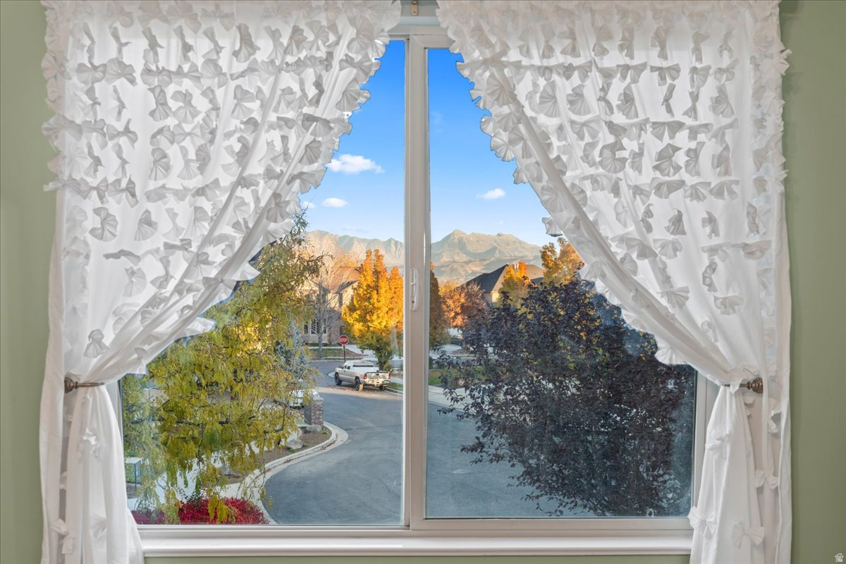 MIDAS CREEK ESTATES - Residential