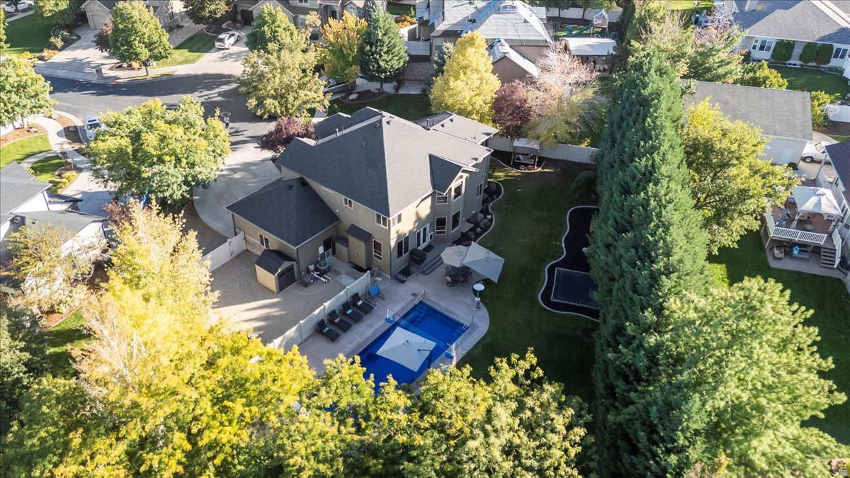 MIDAS CREEK ESTATES - Residential