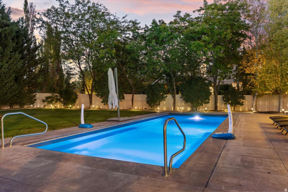 MIDAS CREEK ESTATES - Residential